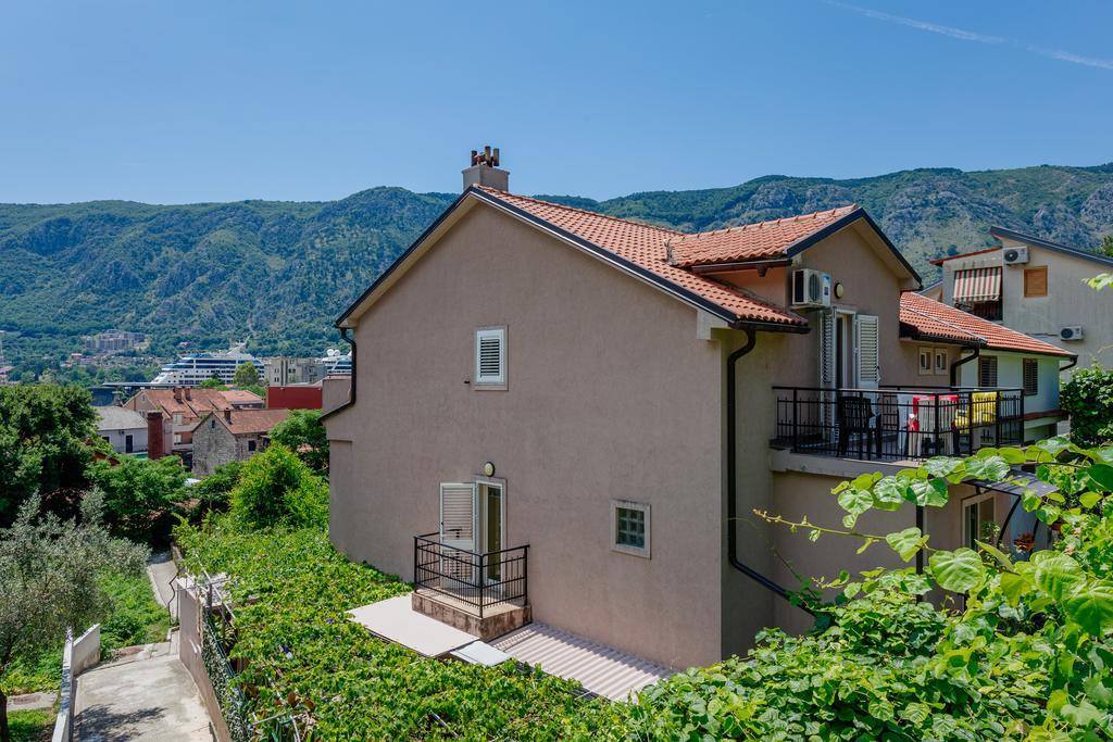 Spacious Central Magik Kotor Exterior photo