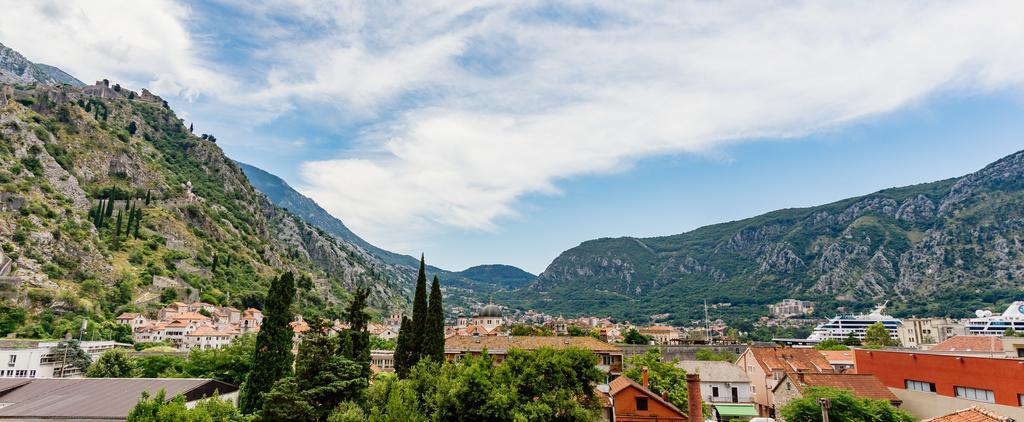 Spacious Central Magik Kotor Exterior photo